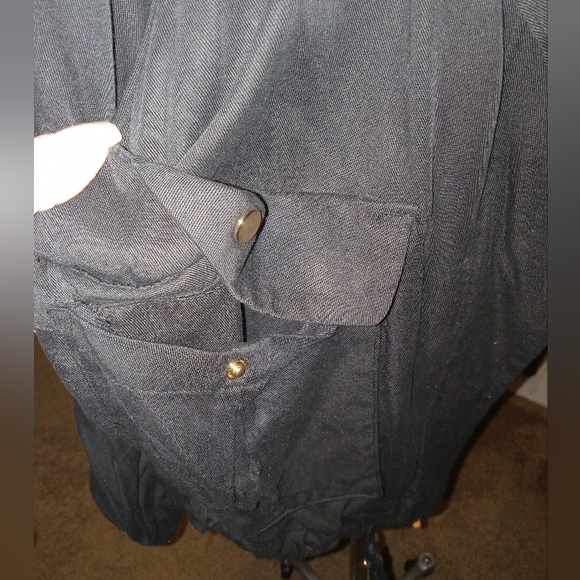 APT. 9 jacket - Picture 3 of 7